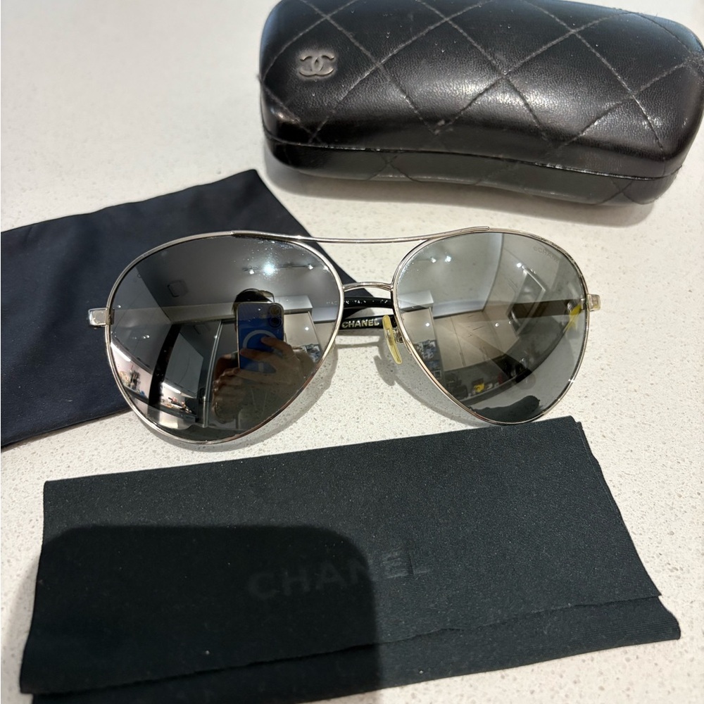 *Damaged* Chanel Black Sunglasses with Quilted Case
